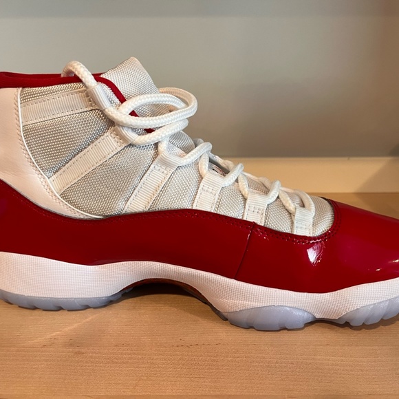 Air Jordan 11 Cherry Red Retro (Nike) main image 8